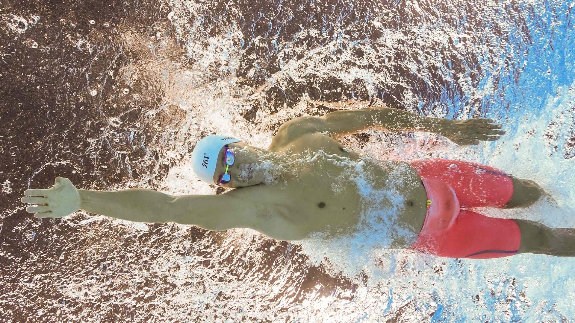 伯恩茅斯边路突破，樱桃军团期待留在英冠，伯恩茅斯对阵